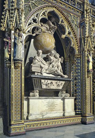 Файл:Надгробный памятник И. Ньютону в Вестминстерском аббатстве в Лондоне 24256.jpg