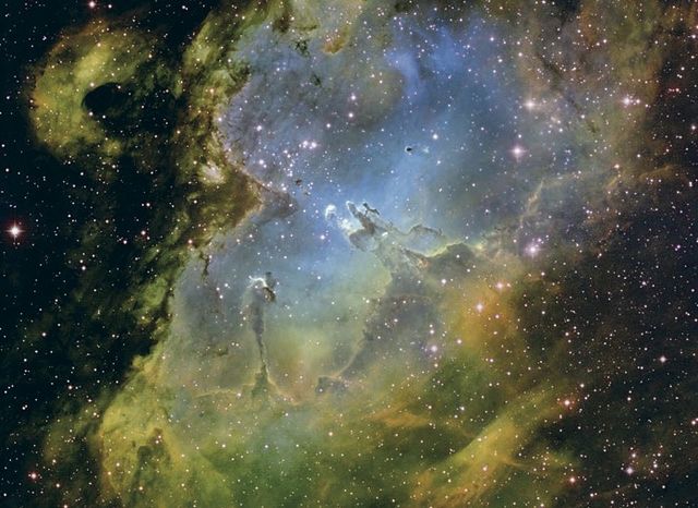 Файл:Диффузная зона ионизованного водорода – туманность NGC 6611.jpg