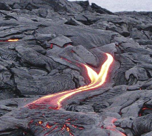Файл:Извержение вулкана Мауна-Лоа на о. Гавайи (гавайский тип извержения) 8575.jpg